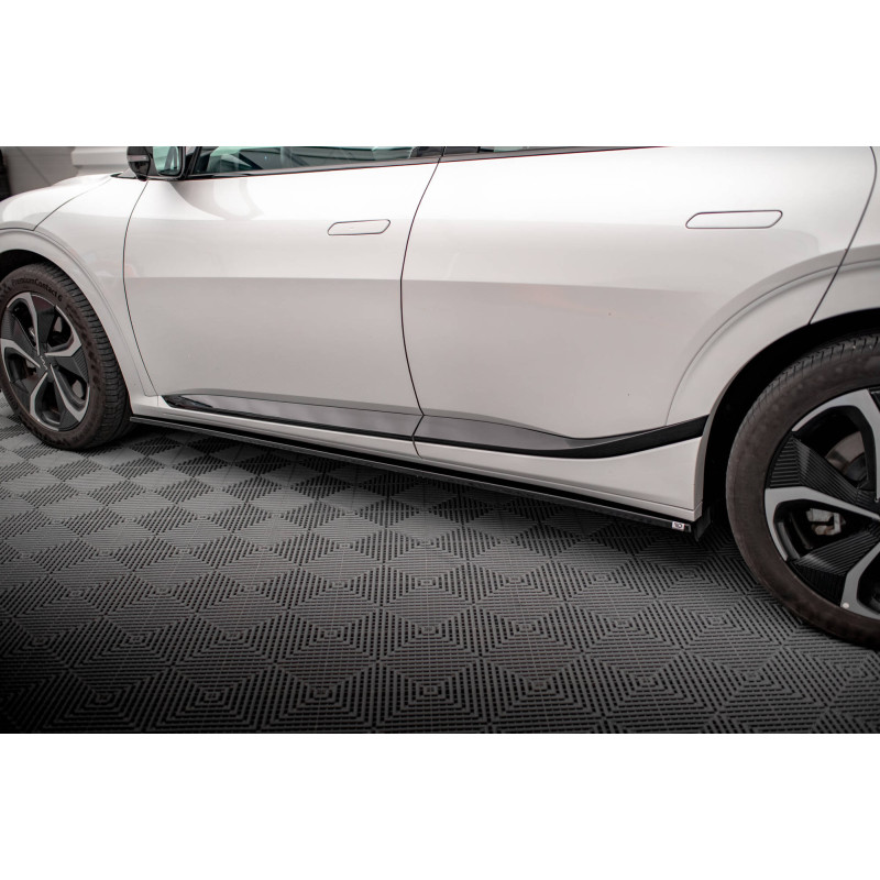 2 X BANDES BAS DE CAISSE - KIA SPORTAGE - Ref : BD599-13 main image 0