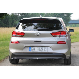 Maxton Design-CENTRAL ARRIÈRE SPLITTER (AVEC UNE BARRE VERTICALE) HYUNDAI I30 MK3 HATCHBACK 