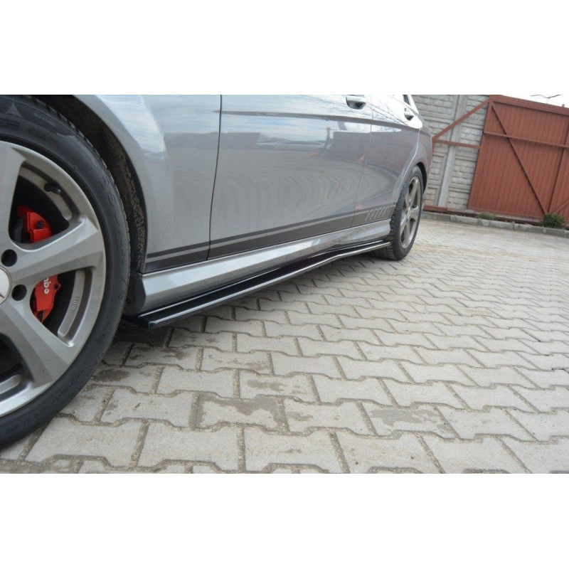 Maxton Design-RAJOUTS DES BAS DE CAISSE POUR Mercedes C W204 AMG-Line (AVANT FACELIFT) Maxton Design-RAJOUTS DES BAS DE CAISSE POUR Mercedes C W204 AMG-Line (AVANT FACELIFT)