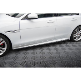 Maxton Design-Rajouts Des Bas De Caisse Jaguar XE R-Sport X760 